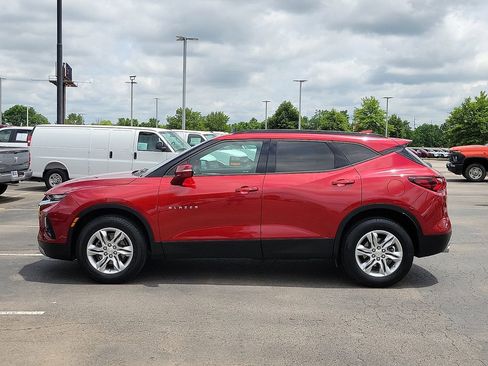 Used 2021 Chevrolet Blazer LT FWD image 3