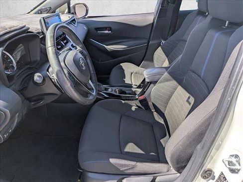 Used 2021 Toyota Corolla SE w/ SE Premium Package image 14