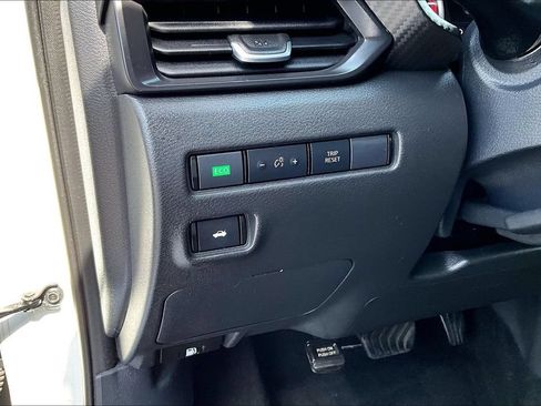 Used 2022 Nissan Sentra S FWD image 12