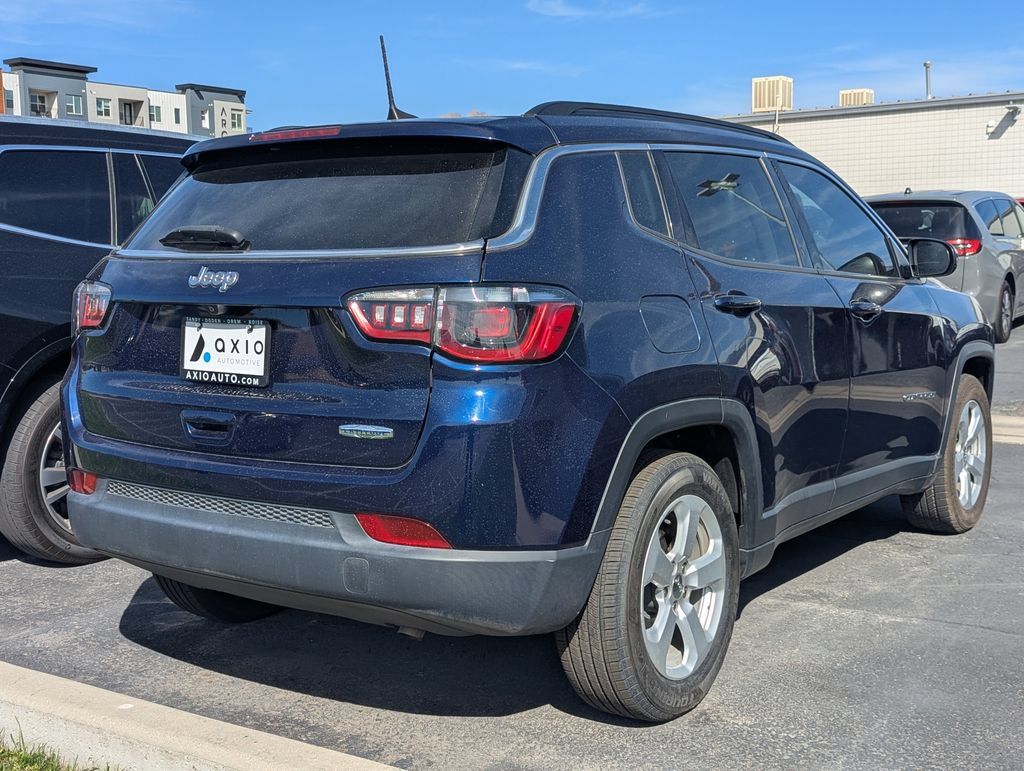 Used 2021 Jeep Compass Latitude w/ Sun and Sound Group FWD image 7