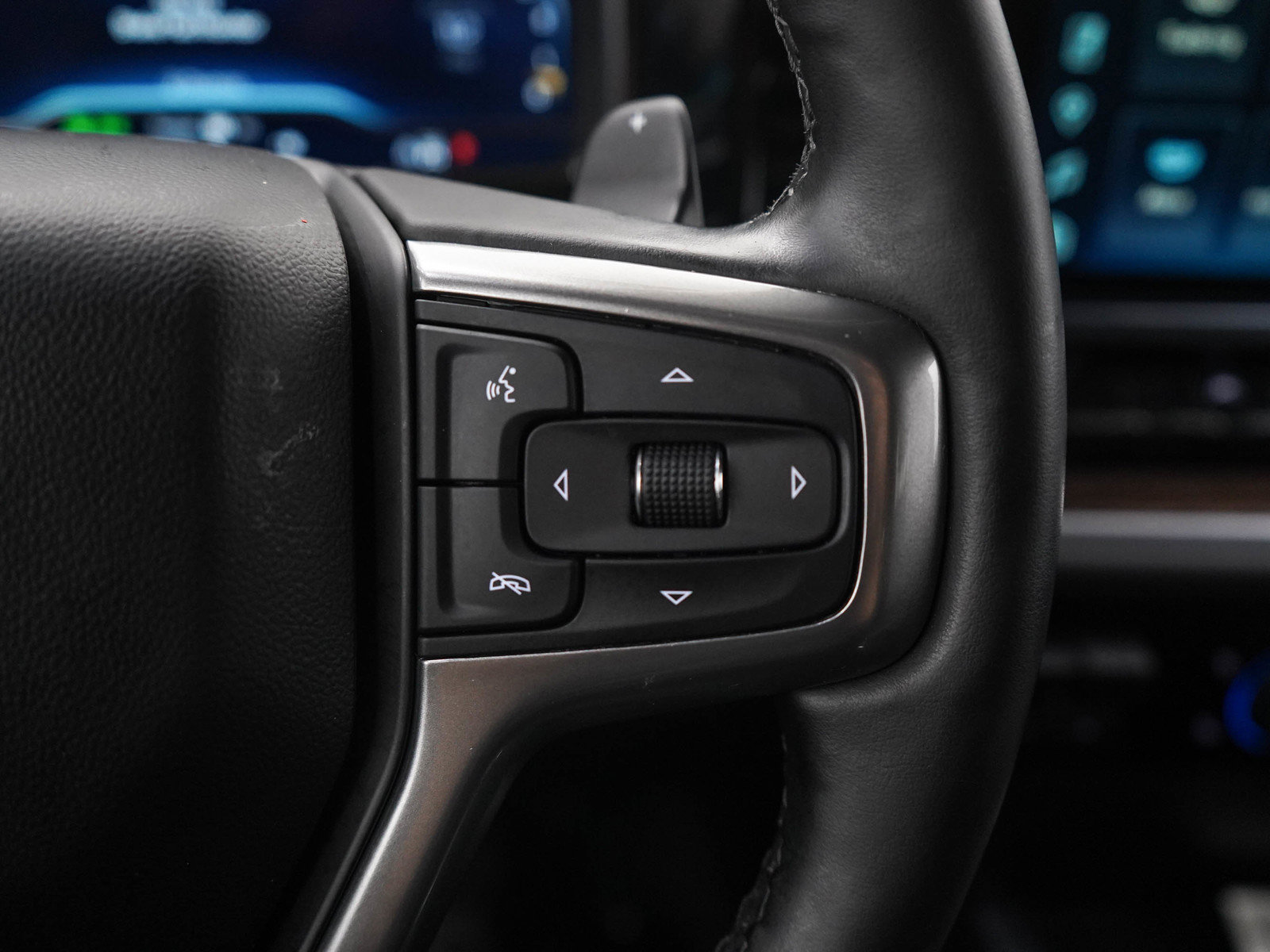 Used 2024 Chevrolet Silverado 1500 RST w/ Convenience Package II AWD/4WD image 26
