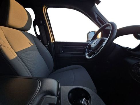 Used 2024 RAM 2500 Big Horn w/ Bed Utility Group image 15