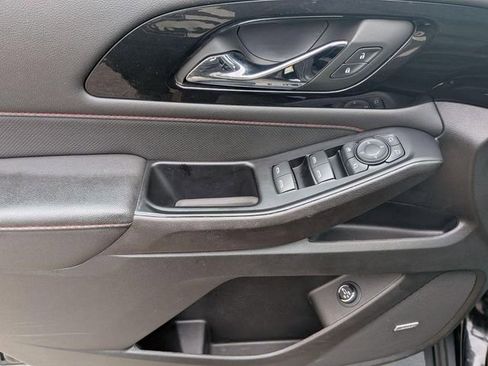 Used 2023 Chevrolet Traverse RS w/ LPO, Floor Liner Package FWD image 14