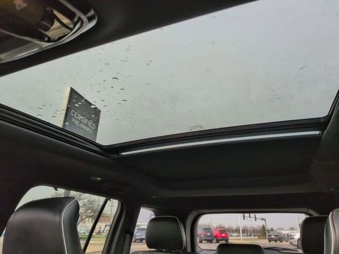 Used 2022 Jeep Grand Cherokee Summit w/ Advanced Protech Group IV image 26