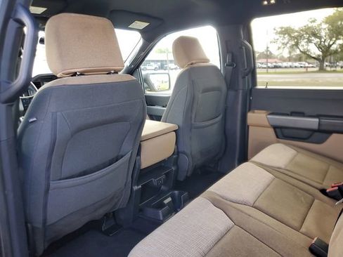 Used 2023 Ford F150 XLT image 11