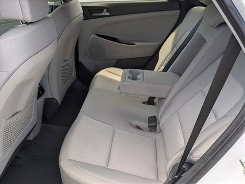 Used 2017 Hyundai Tucson Value FWD image 16