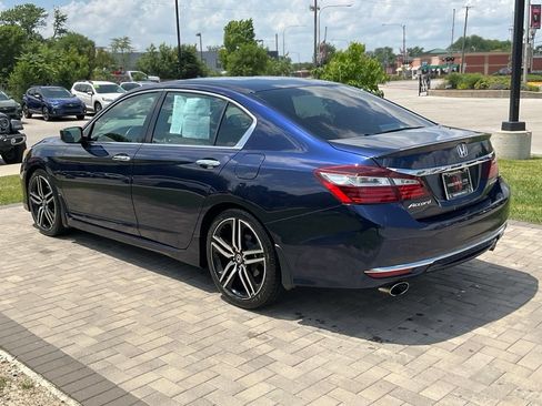 Used 2016 Honda Accord Sport image 4