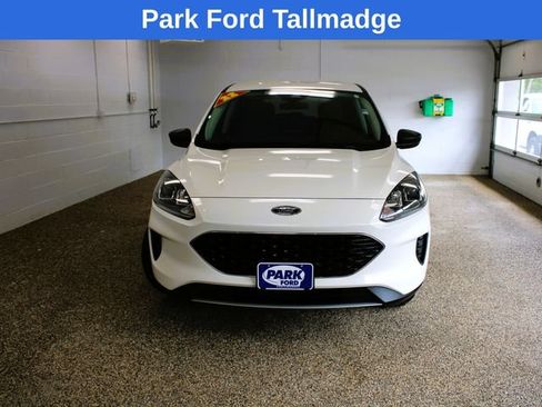 Used 2022 Ford Escape SE w/ Cold Weather Package AWD/4WD image 9