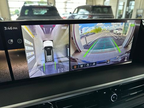 New 2026 INFINITI QX80 Luxe AWD/4WD image 57