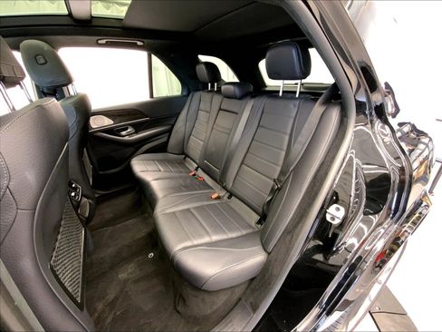 Used 2021 Mercedes-Benz GLE 450 4MATIC image 19