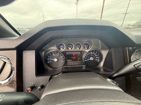 Used 2016 Ford F350 Platinum image 17