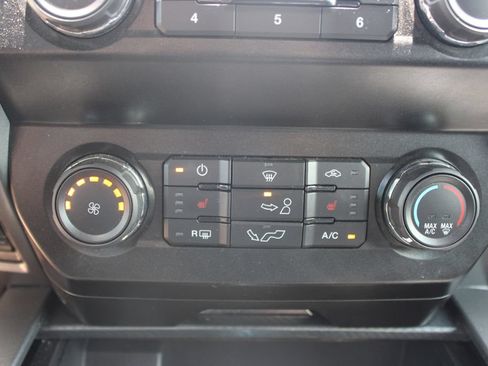 Used 2020 Ford F150 XLT w/ Equipment Group 302A Luxury AWD/4WD image 54
