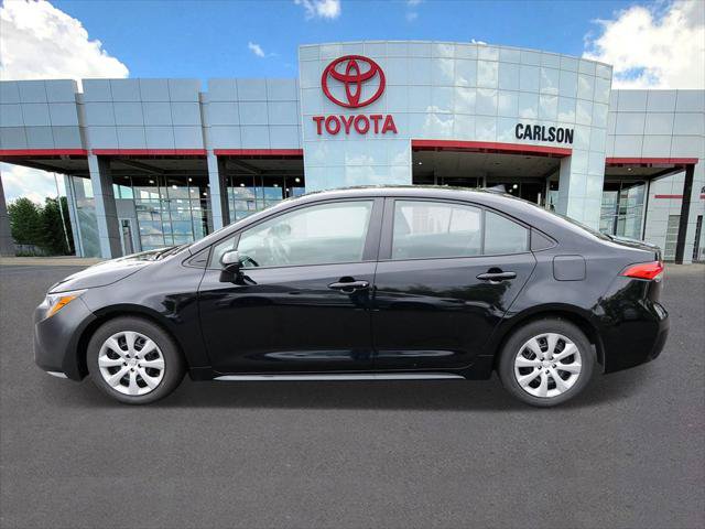 Certified 2025 Toyota Corolla LE FWD image 7