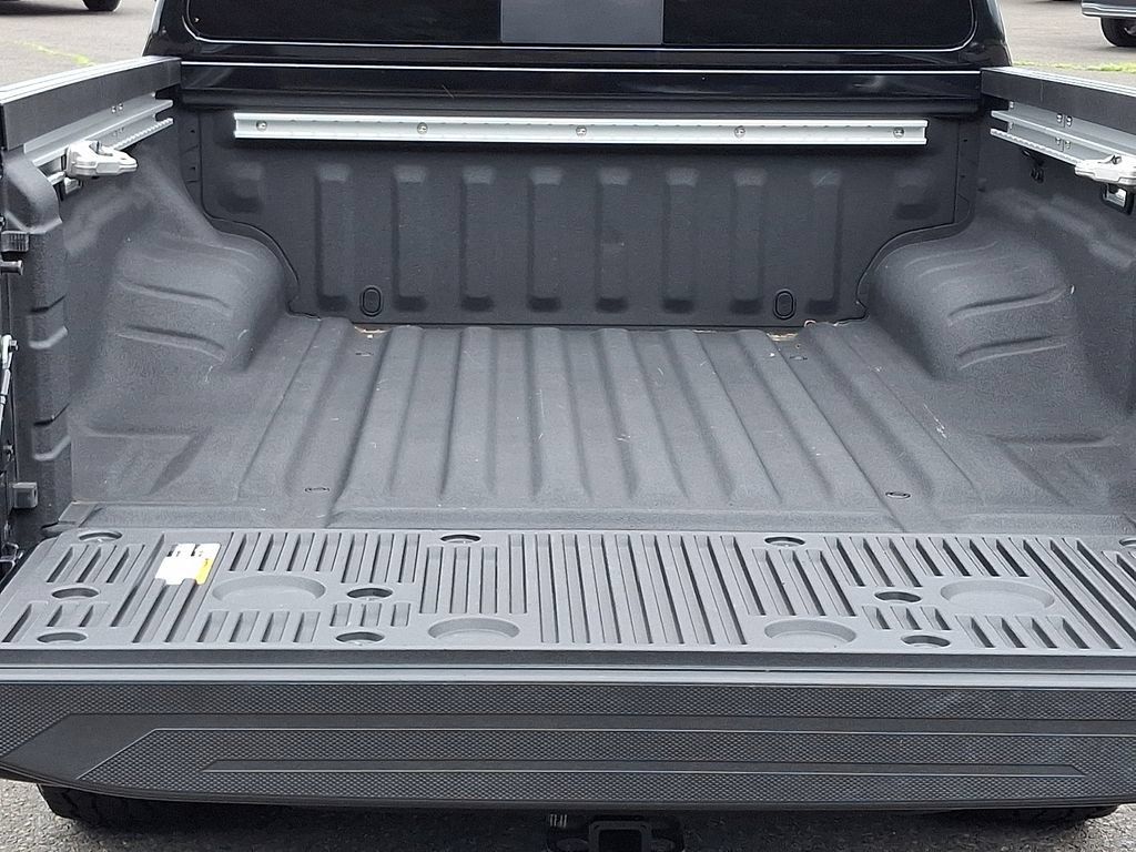 Certified 2025 Nissan Frontier PRO-4X w/ Pro Premium Package AWD/4WD image 29