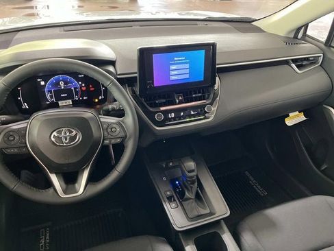 New 2026 Toyota Corolla Cross LE AWD/4WD image 13