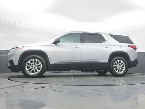 Used 2018 Chevrolet Traverse LS image 49