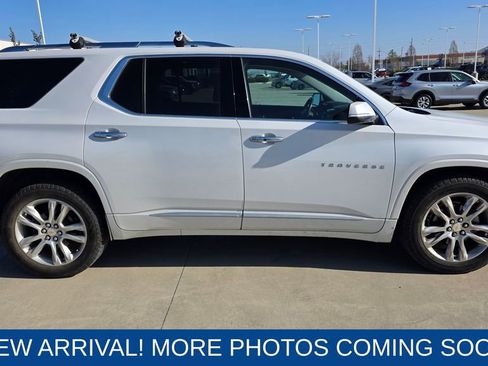 Used 2019 Chevrolet Traverse High Country w/ LPO, Floor Liner Package image 6