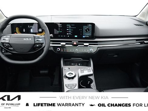 New 2026 Kia Sportage EX AWD/4WD image 17