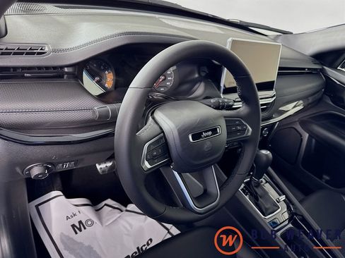 New 2026 Jeep Compass Latitude AWD/4WD image 11