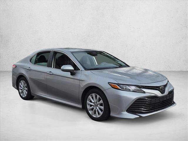 Used 2020 Toyota Camry LE FWD image 2