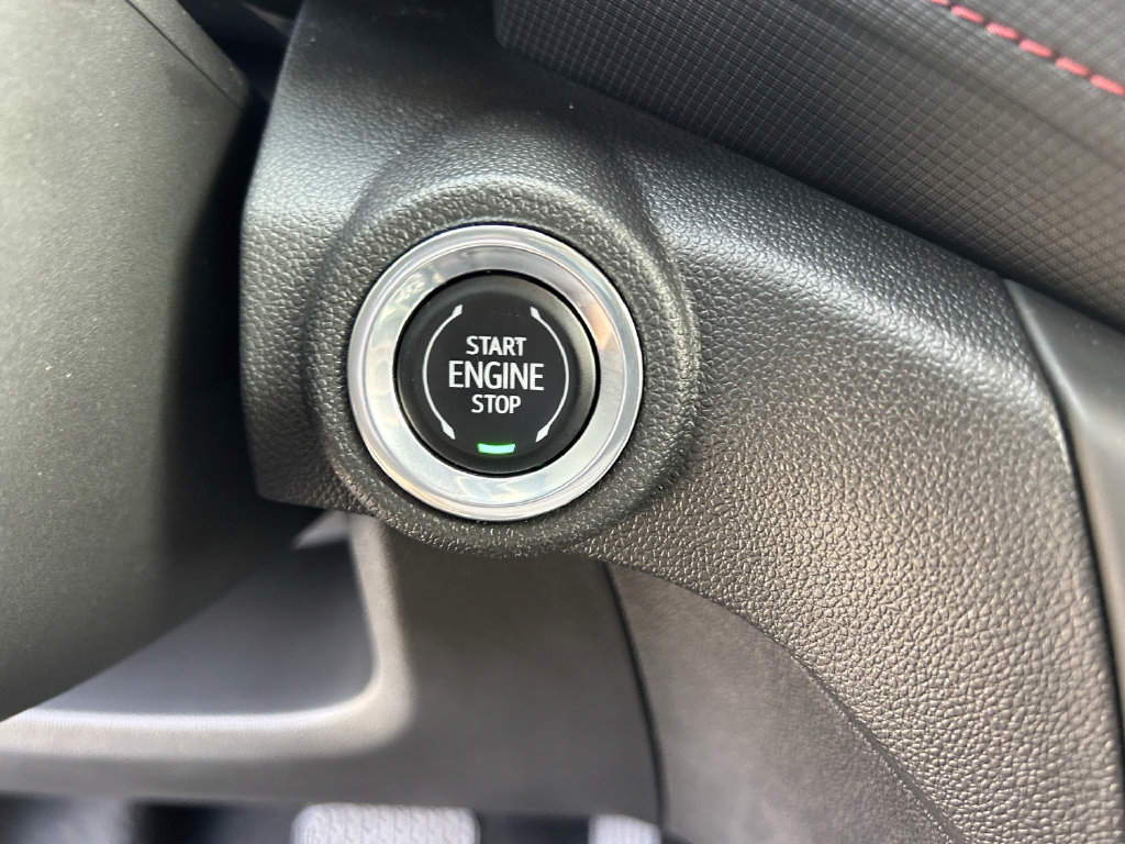 Used 2023 Chevrolet TrailBlazer RS w/ Convenience Package FWD image 33