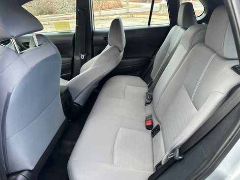 Used 2024 Toyota Corolla Cross AWD Hybrid image 17