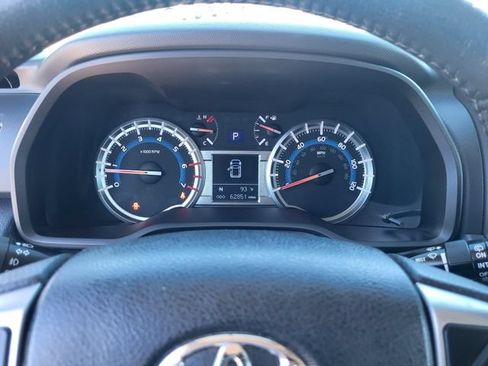 Used 2018 Toyota 4Runner SR5 Premium AWD/4WD image 14