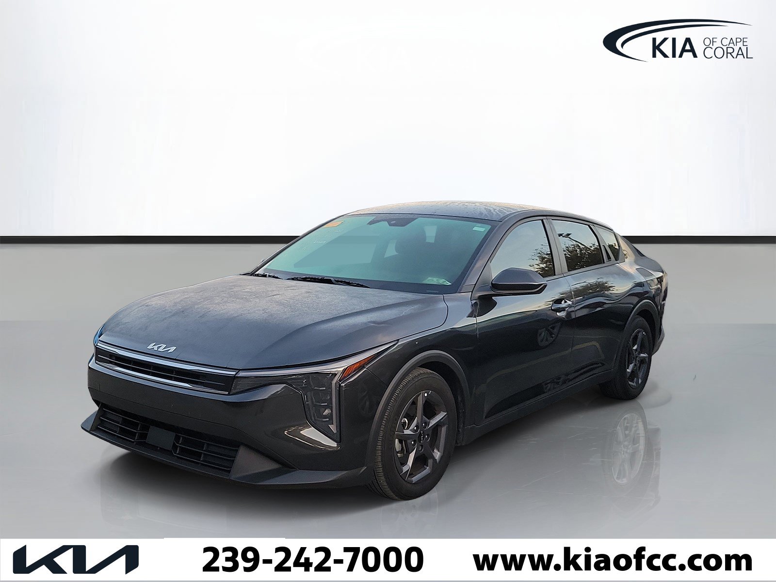 Certified 2025 Kia K4 FWD image 3