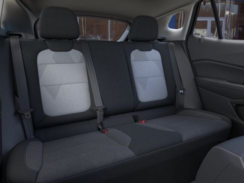 New 2026 Chevrolet Trax LS w/ LS Convenience Package FWD image 17
