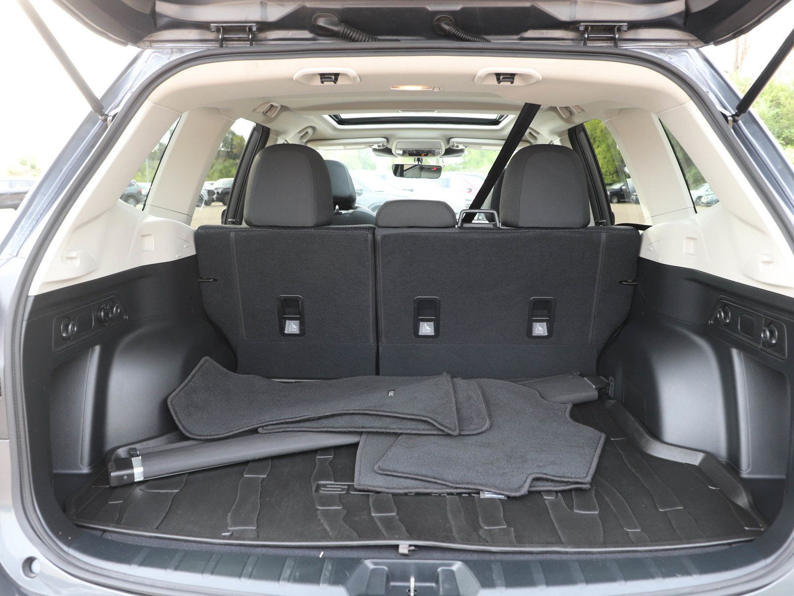 Used 2024 Subaru Forester Premium AWD/4WD image 13