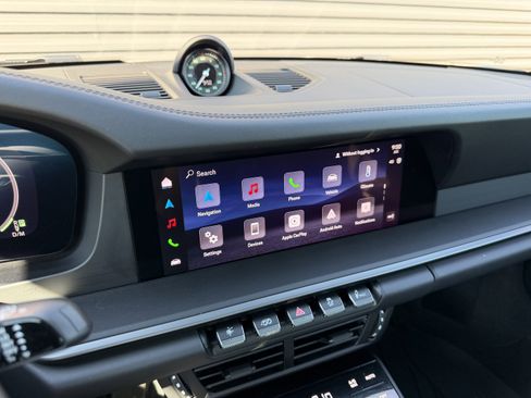 Certified 2026 Porsche 911 Carrera GTS image 25