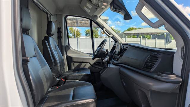 Used 2023 Ford Transit 350 DRW RWD image 19
