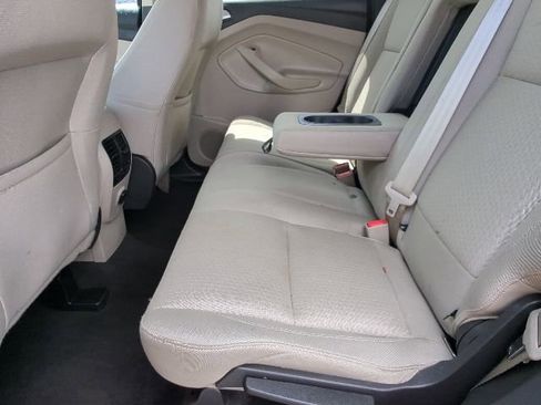 Used 2017 Ford Escape SE FWD image 23