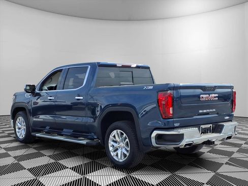 Used 2021 GMC Sierra 1500 SLT w/ SLT Premium Plus Package image 9