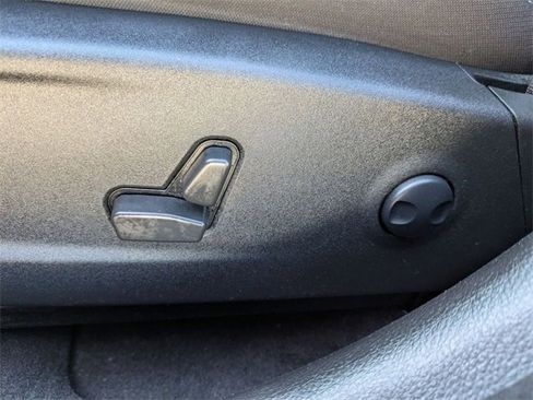 Used 2022 Dodge Charger GT image 13