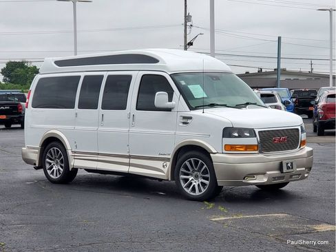 Used 2021 GMC Savana 2500 RWD image 10