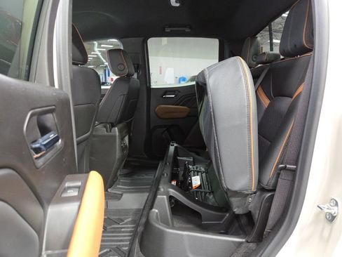 Used 2026 GMC Canyon AT4 w/ AT4 Premium Package image 39