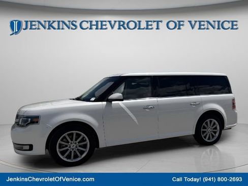 Used 2019 Ford Flex Limited AWD/4WD image 10