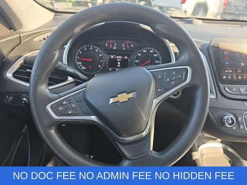 Used 2022 Chevrolet Malibu LT FWD image 16