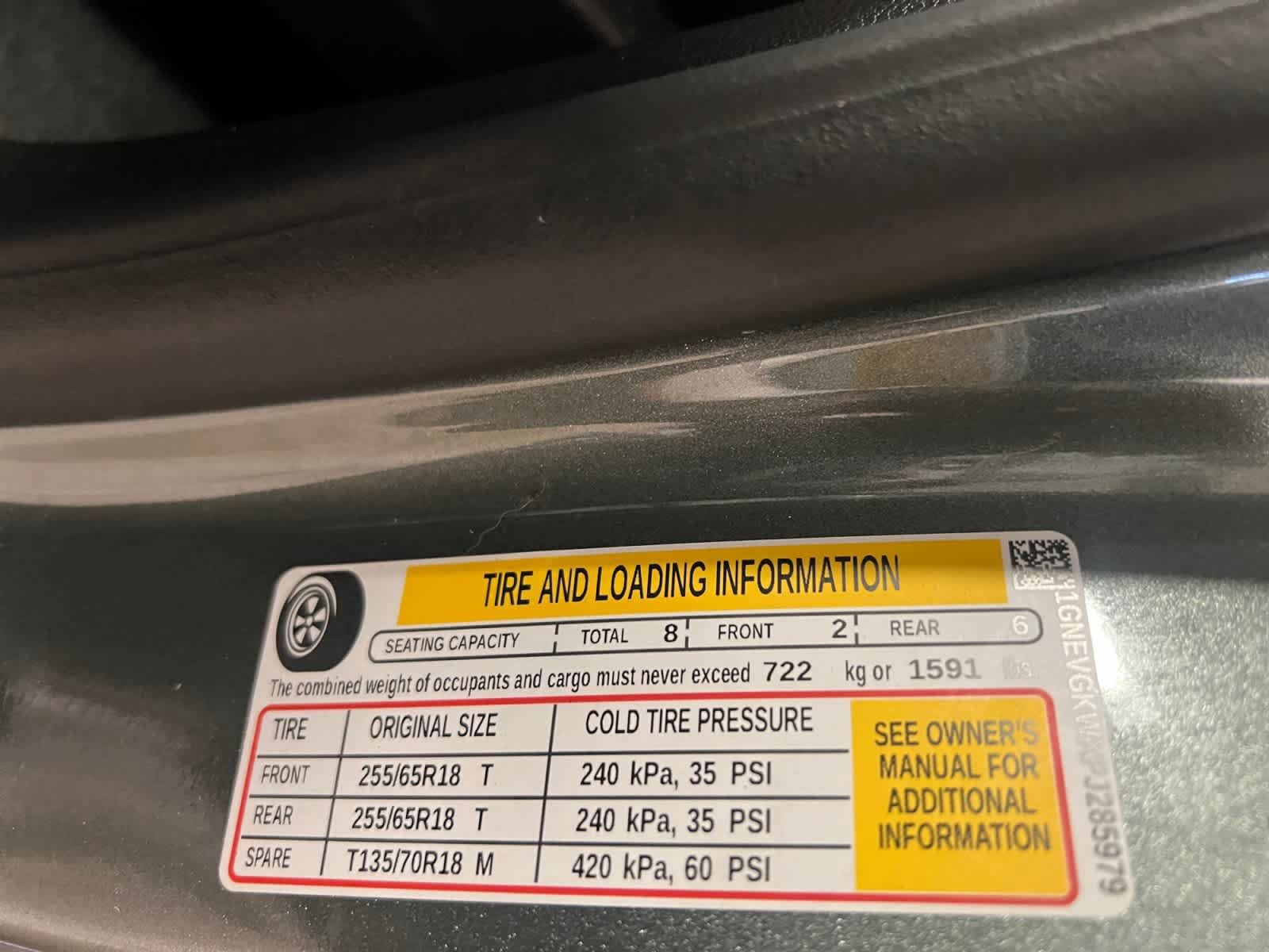 Used 2023 Chevrolet Traverse LT AWD/4WD image 6