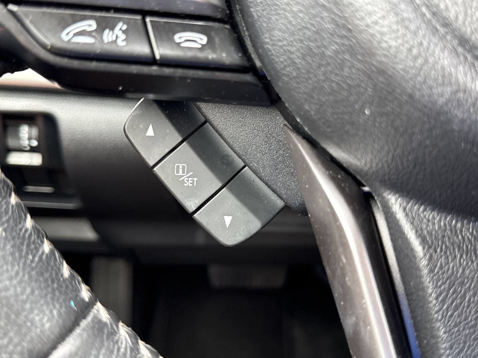Used 2021 Subaru Forester Premium AWD/4WD image 21