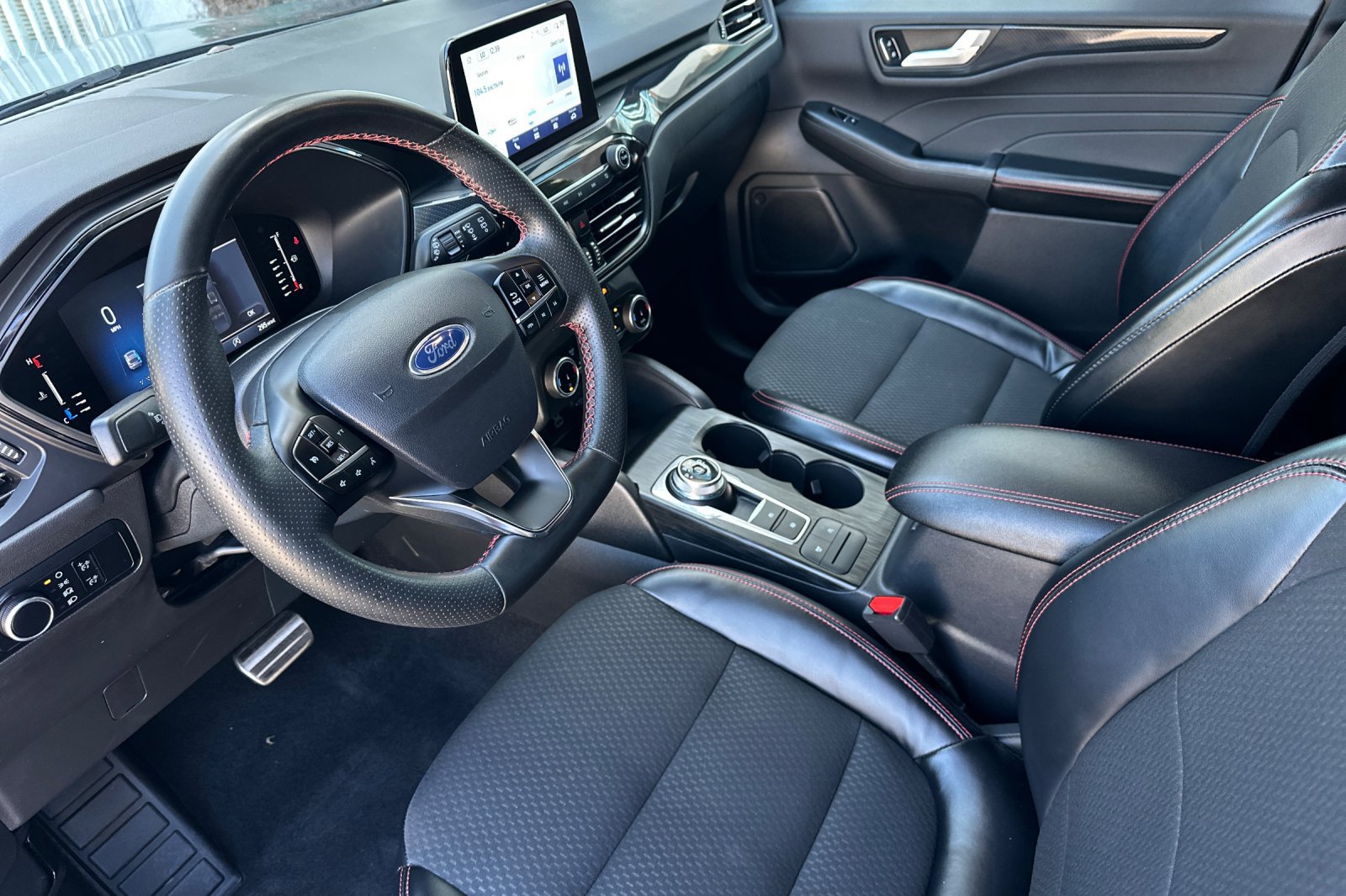 Used 2024 Ford Escape ST-Line FWD image 10