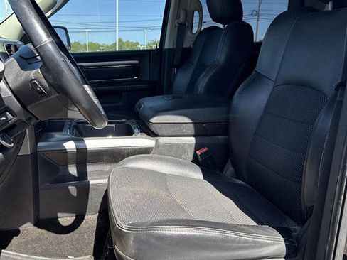 Used 2017 RAM 1500 Sport w/ Convenience Group image 8