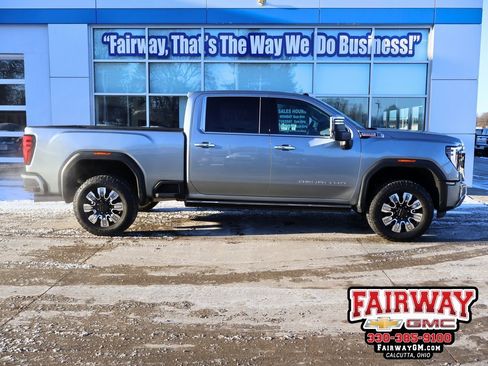 Used 2024 GMC Sierra 2500 Denali w/ Denali Reserve Package image 1