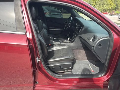 Used 2018 Dodge Charger R/T w/ Plus Group image 13