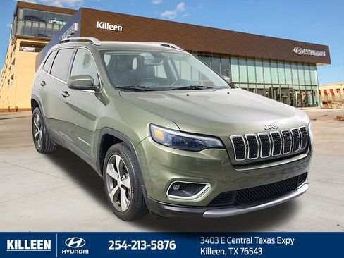 Used 2019 Jeep Cherokee Limited FWD image 1