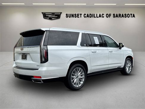 Certified 2024 Cadillac Escalade ESV Premium Luxury w/ Performance Package RWD image 4