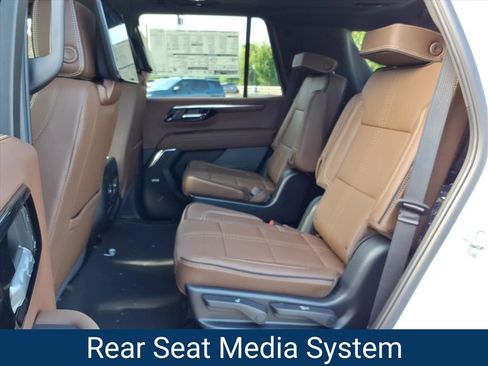 New 2026 Chevrolet Tahoe High Country AWD/4WD image 23
