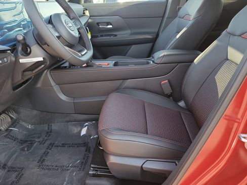 New 2026 Nissan Kicks SR w/ SR Premium Package image 12