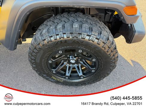 Used 2019 Jeep Wrangler Unlimited Sport image 24